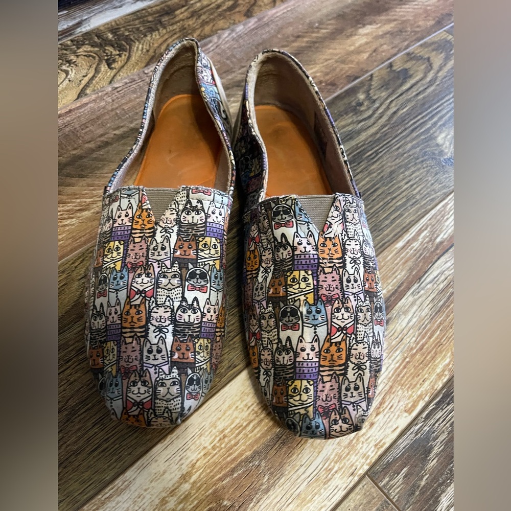 BOBS from Skechers Multicolor Cat Print Loafers